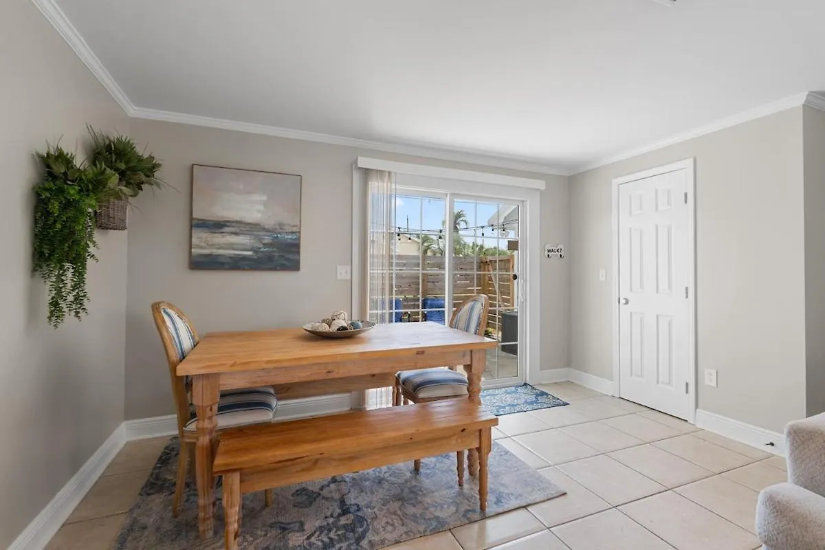 13900 Millcole Ave - Beachy Bungalow - Sleeps 10 Panama City Beach 0*,