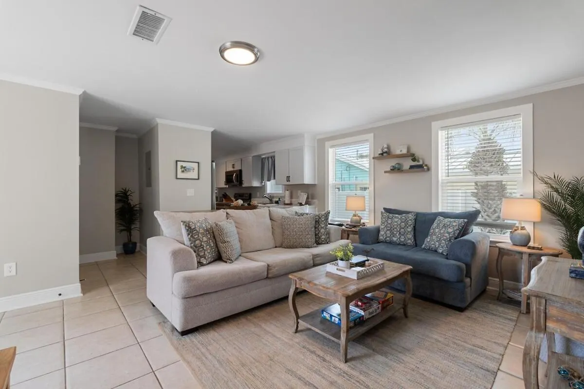 13900 Millcole Ave - Beachy Bungalow - Sleeps 10 Panama City Beach 0*,